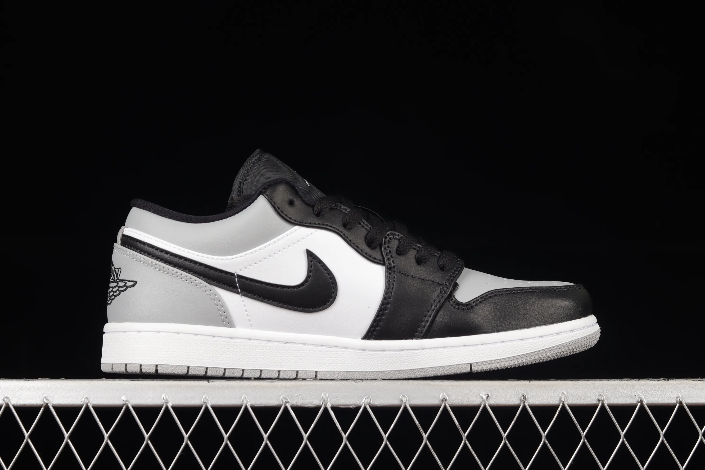 All categories Air Jordan Jordan series basketball shoes Air Jordan 1 Low G version pure original Air Jordan Low "Shadow Toe" AJ1 Joe 1 new black and gray low-top cultural sneakers 553558-052